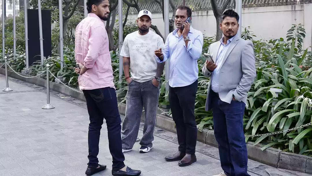 بنگلہ دیشی کرکٹرز نے وزیر سپورٹس سے ملاقات کا احوال بتادیا،اندرونی کہانی کچھ اور نکلی بنگلہ دیشی کرکٹرز نے وزیر سپورٹس سے ملاقات کا احوال بتادیا،اندرونی کہانی کچھ اور نکلی